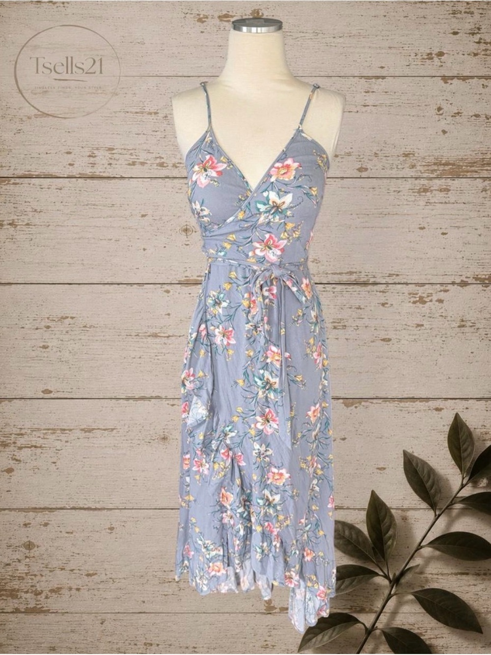 O'Neill Blue-Gray Floral Wrap Midi Dress - Size M